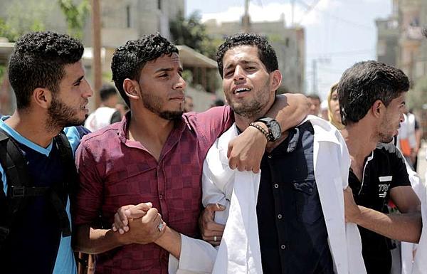 الشهيدة رزان النجار صور من حياة الشهيدة