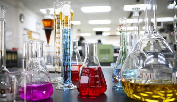 شرح وامتحانات مختبر كيمياء 1 chemistry lab